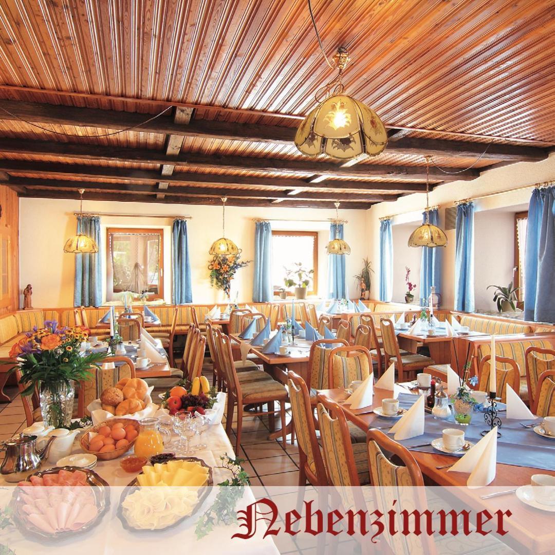 Landgasthof Hotel Zwickl เดกเกนดอร์ฟ ภายนอก รูปภาพ